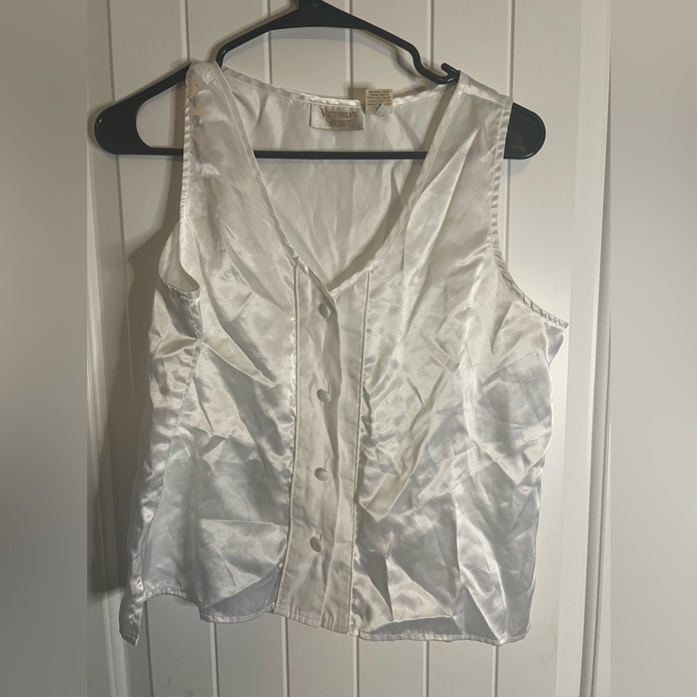 Victoria’s Secret sleepwear